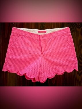 Lilly Pulitzer Hot Pink Buttercup shorts